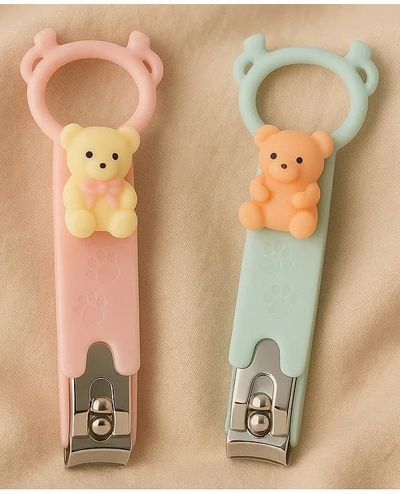 Totilo Baby Nail Clipper with Bear Design, Safe Stainless Steel Blades with Ring - Pink & Green (PACK OF 2)