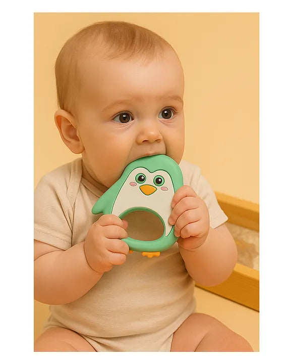 KIDS BASIC Essential Combo Mickey Fruit Nibbler & BPA Free Teether