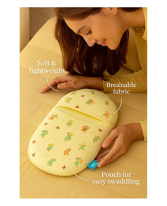 KIDS BASIC Newborn Love Combo - Muslin Warm Sleeping Bag & BIS Certified Wooden Rattle for Safe & Joyful Moments- Horse Print & Green